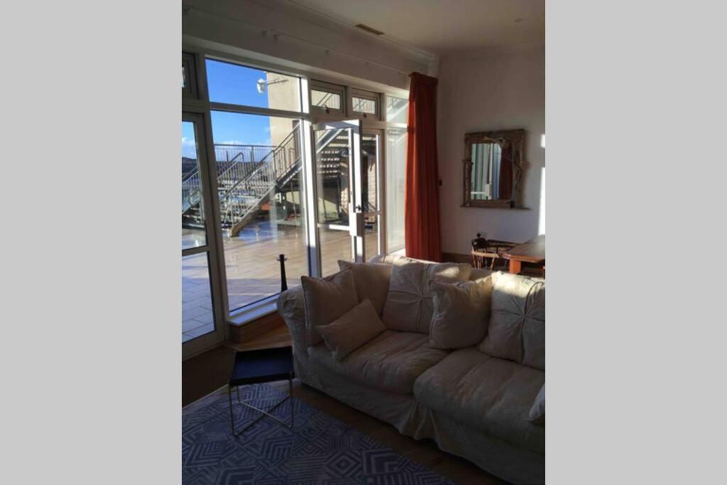 The Loft @ Clifden Bay Apartments Esterno foto