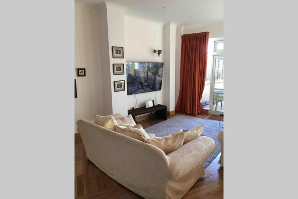 The Loft @ Clifden Bay Apartments Esterno foto
